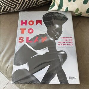Rizzoli How to Slay - Black, White, Red Cover